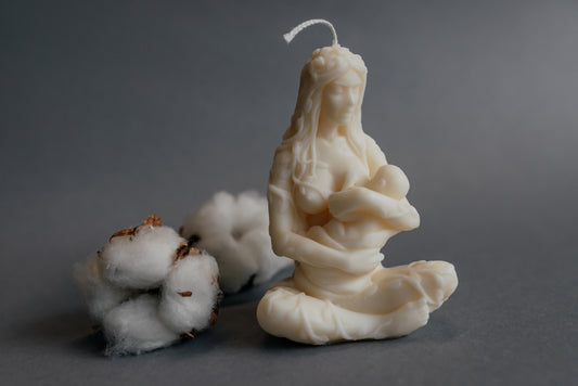 Breastfeeding Woman Candle | Mother & Baby Soy Wax Gift