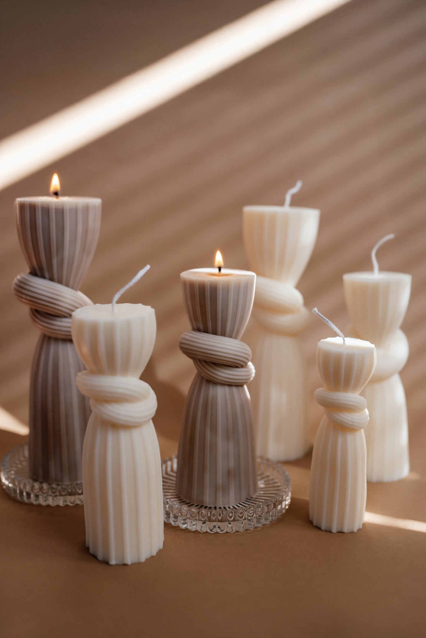 Set of 4 Knot Pillar Candles – Sculptural Soy Wax Candle Set – Decorative Gift for Home Decor or Wedding Table