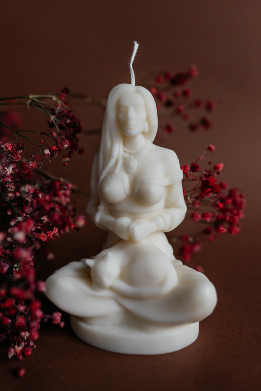 Lotus Pose Candle with Cat | Meditation & Home Harmony Decor