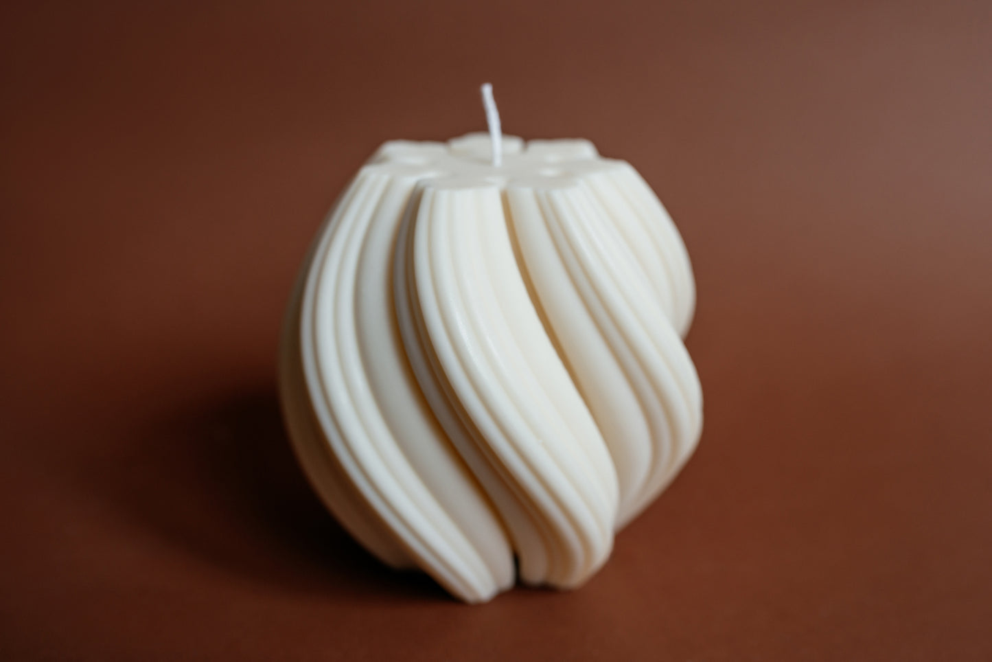 Sculptural Spiral Soy Wax Candle: Minimalist Home Decor Gift