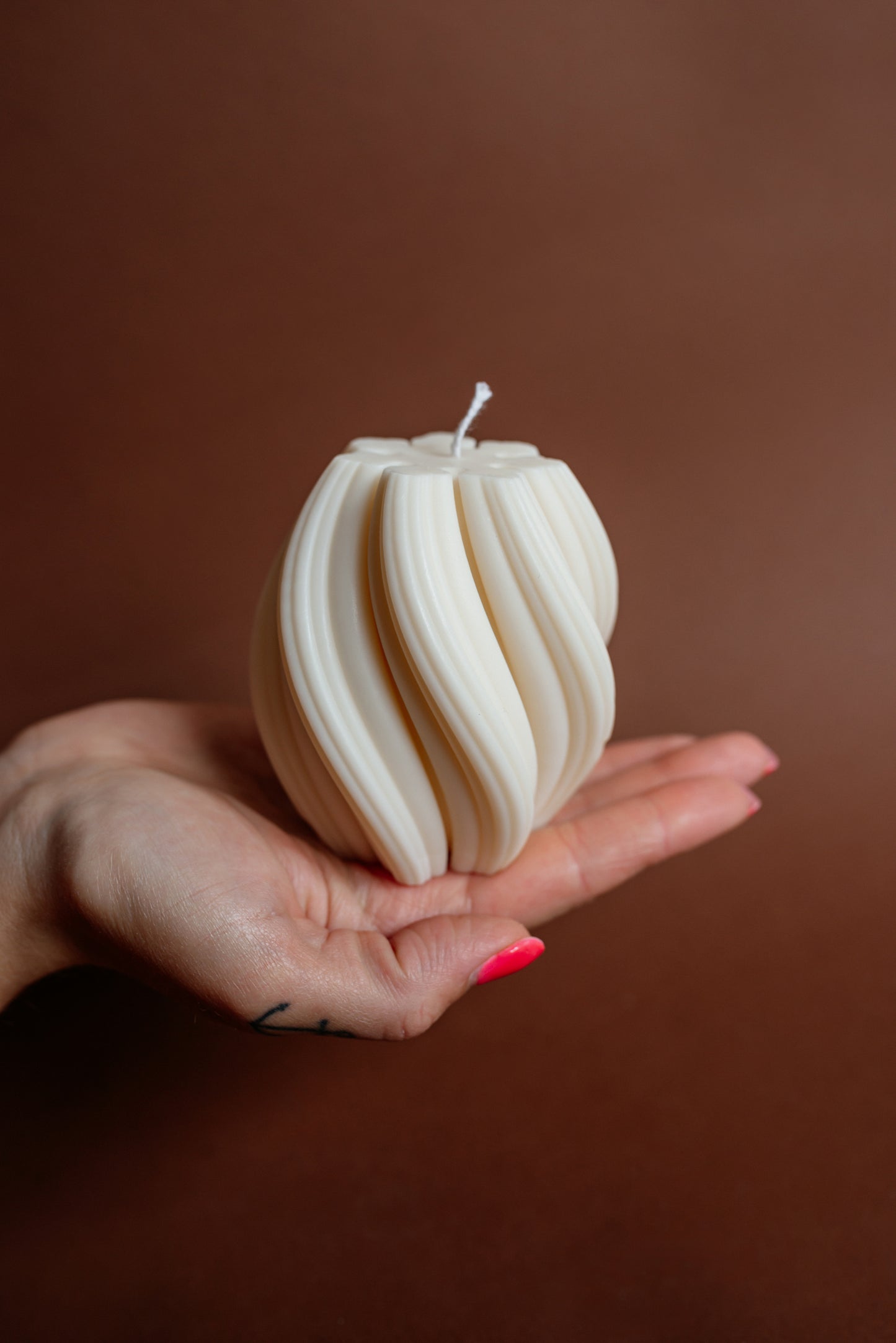 Sculptural Spiral Soy Wax Candle: Minimalist Home Decor Gift