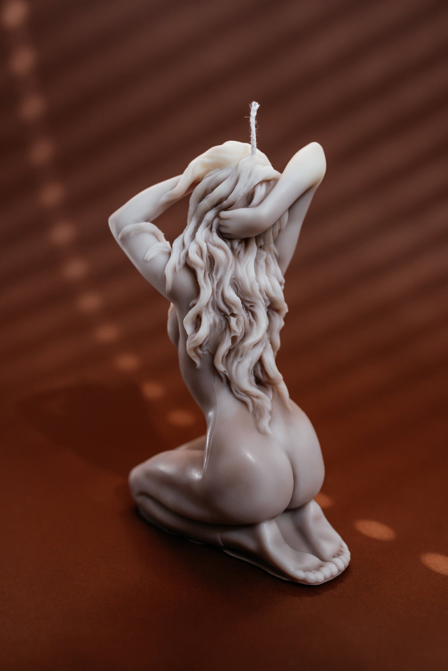 Sculptural Soy Wax Candle “Muse” – Handmade Decorative Candle for Elegant Home Decor, Gifts & Relaxation