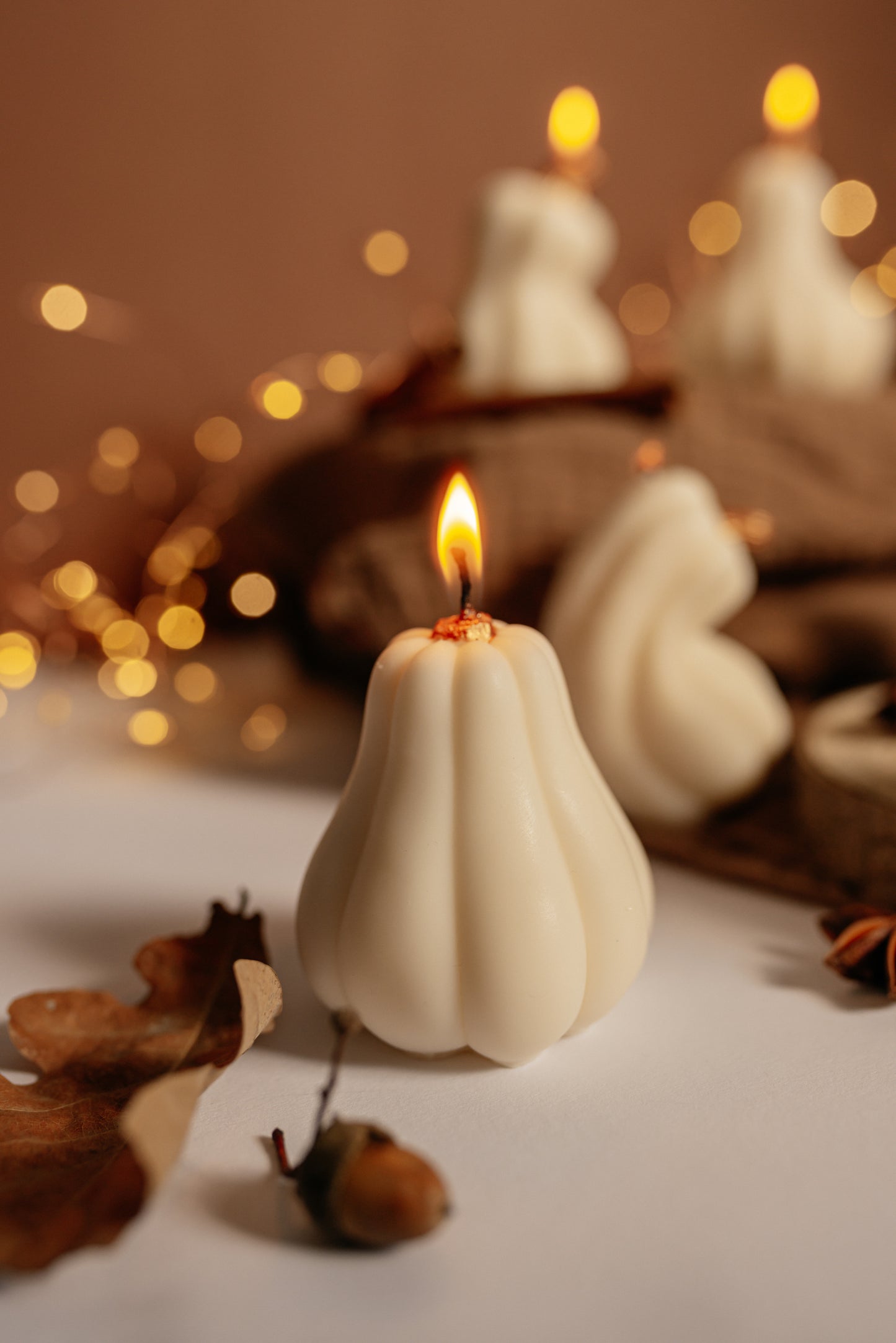 White Pumpkin Candle – Elegant Fall Centerpiece - Minimalist Soy Wax Candle - Autumn Wedding Decor
