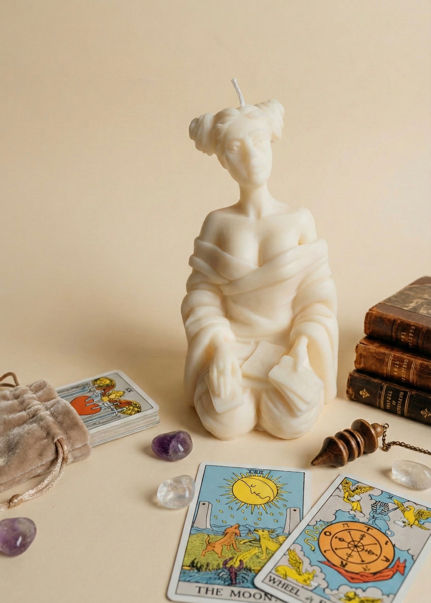 Tarot Reader Candle | Soy Wax Witchy Decor