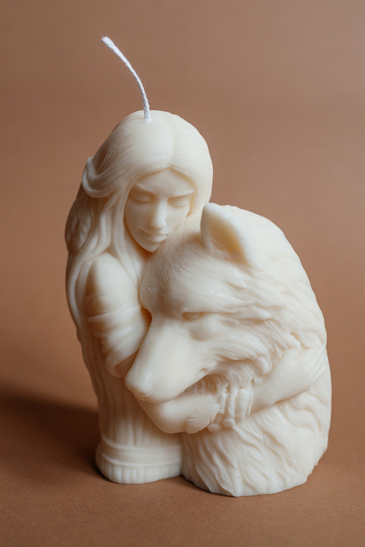 Timeless Unity: Wolf and Woman Sculpture Candle | Classic Ivory