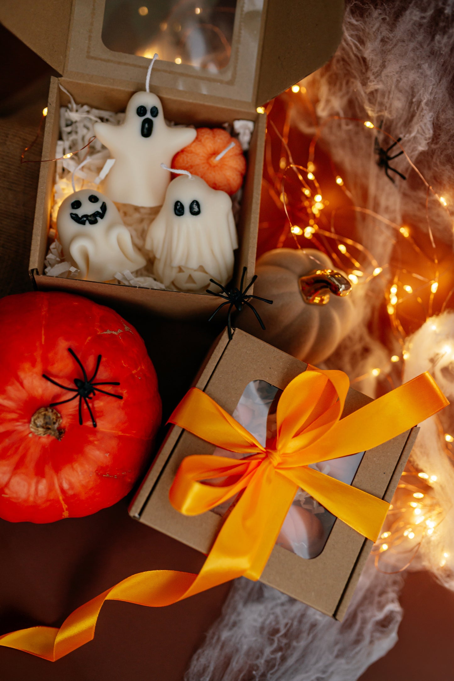 Halloween Ghost Candle Set: Soy Wax Ghosts & Pumpkin - Spooky Gift Box