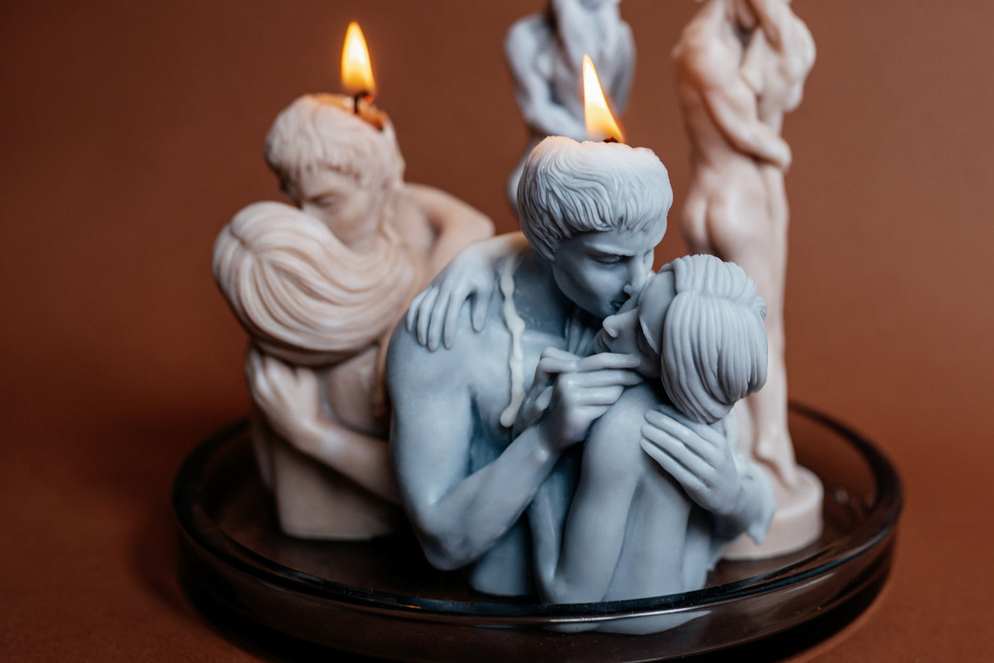 Romantic Couple Candle – Soy Wax Sculptural Gift – Anniversary or Valentine’s Decor – Handmade Love Candle