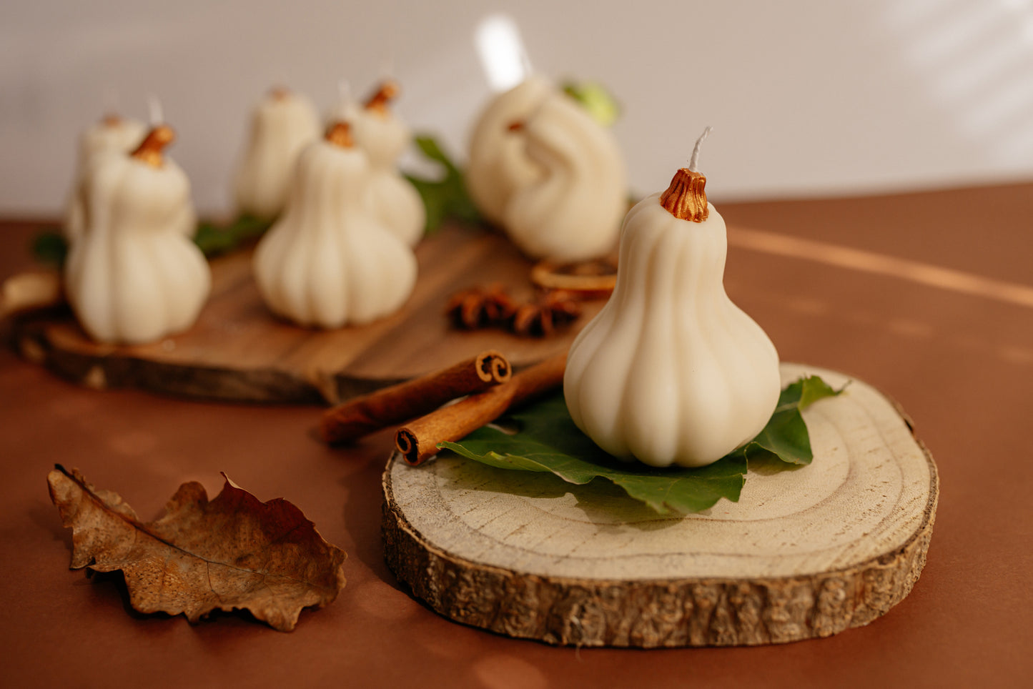 White Pumpkin Candle – Elegant Fall Centerpiece - Minimalist Soy Wax Candle - Autumn Wedding Decor