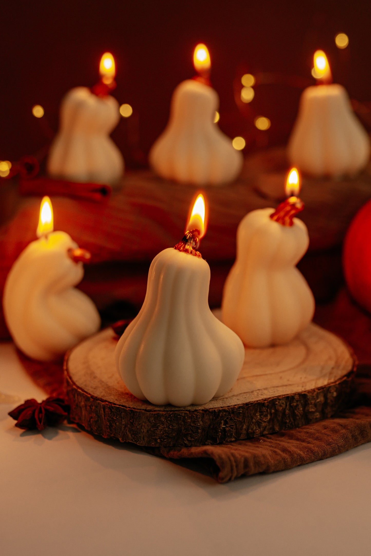 White Pumpkin Candle – Elegant Fall Centerpiece - Minimalist Soy Wax Candle - Autumn Wedding Decor