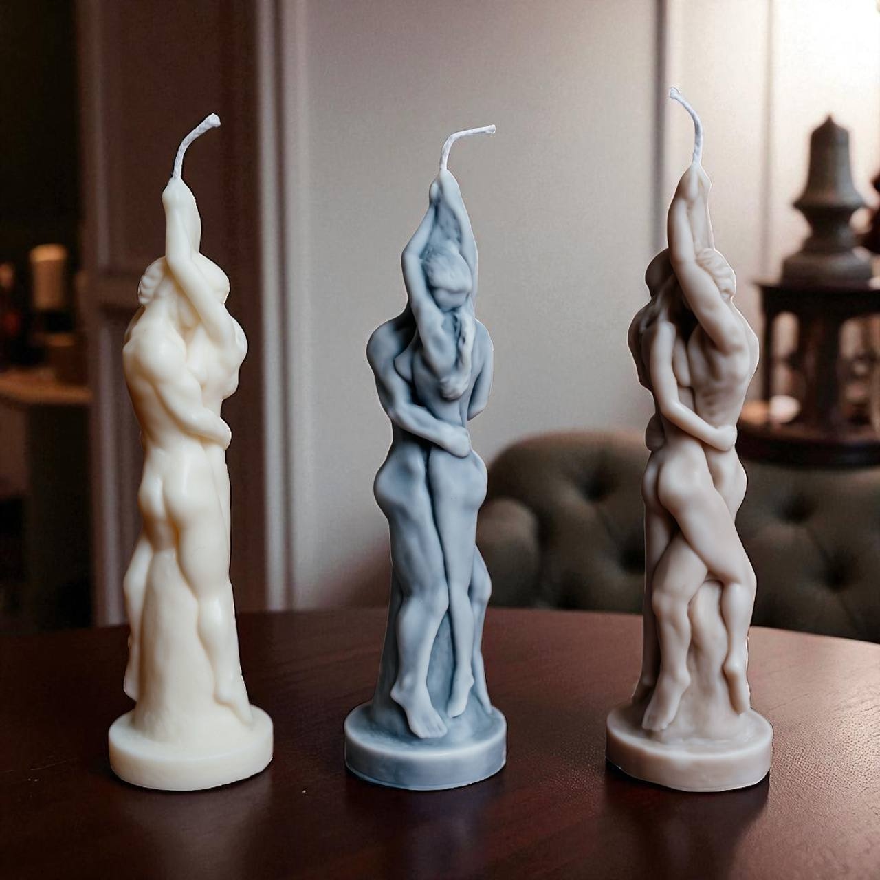 Romantic Couple Candle – Soy Wax Sculptural Gift – Anniversary or Valentine’s Decor – Handmade Love Candle